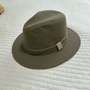 NWOT redhead fishing hat